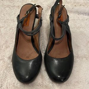 Miz mooz silva heels. Navy.